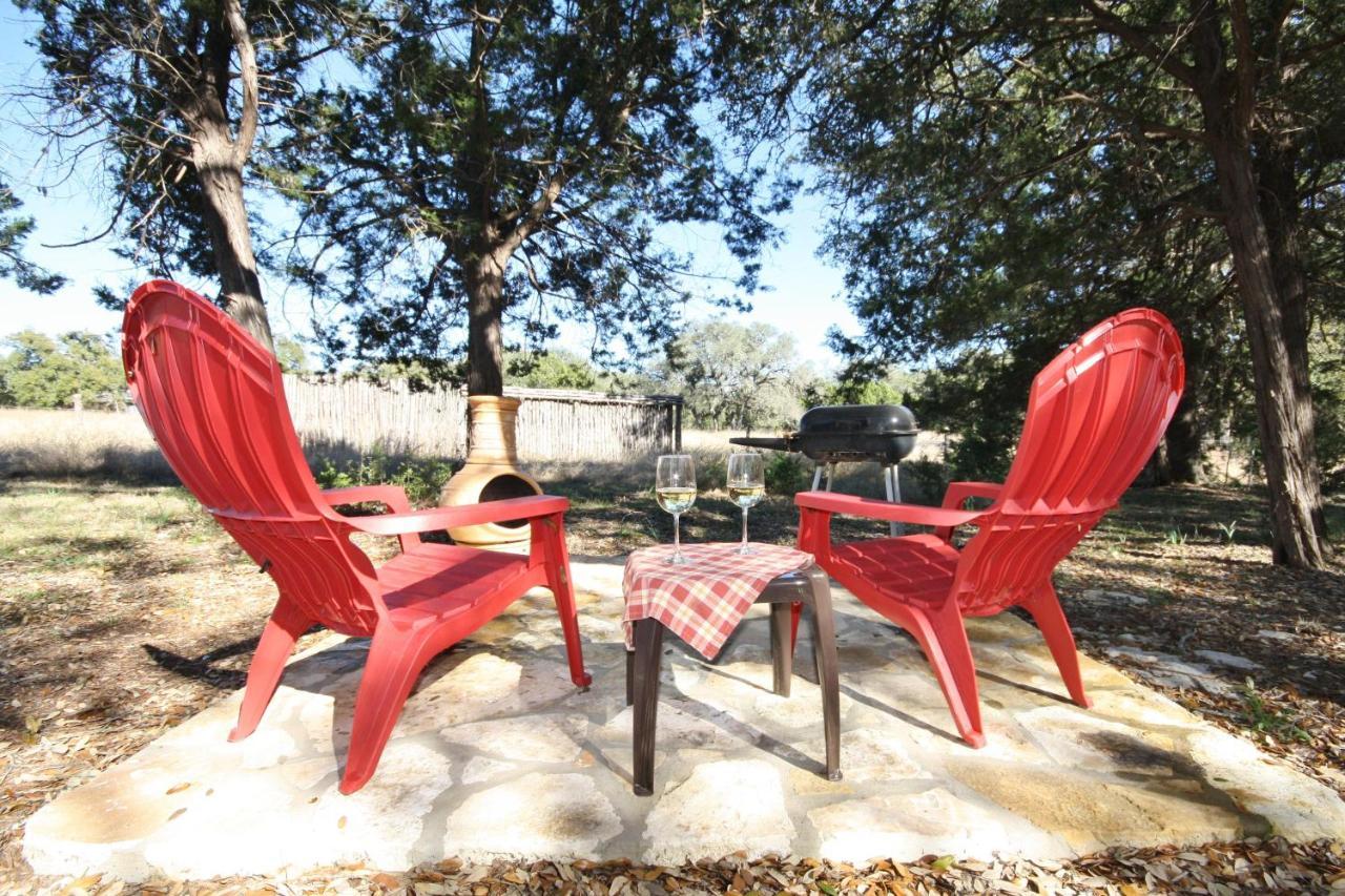Cabins At Flite Acres - Texas Sage Wimberley Exterior foto